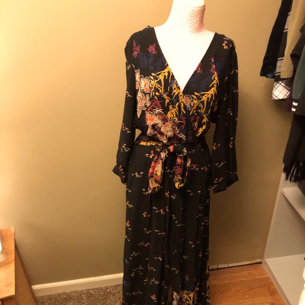 Anthropologie Floral Long Sleeve V-Neck Jumpsuit - size 12
